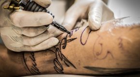 Encres de tatouage : Les composés les plus toxiques enfin interdits en Europe